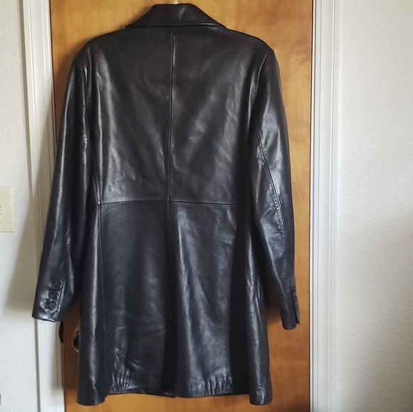 Andrew Marc Leather vintage trench coat - Picture 4 of 7